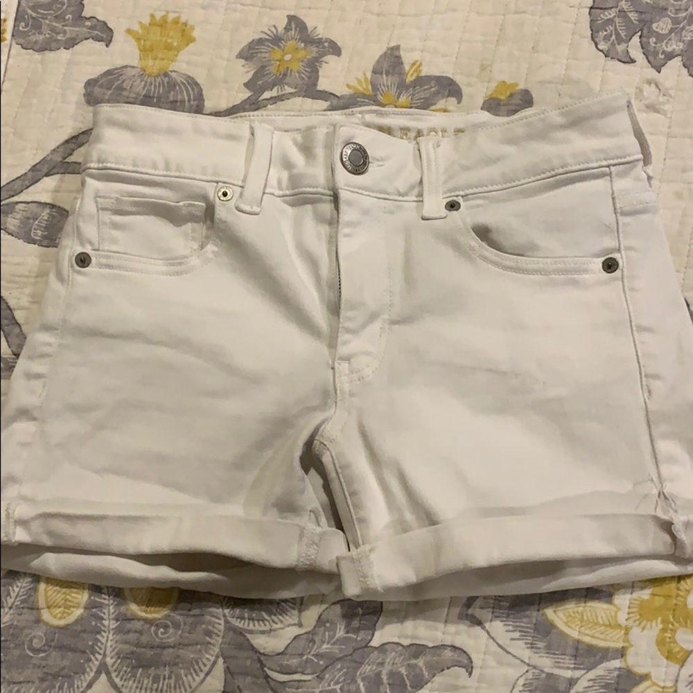 White American Eagle Midi Shorts